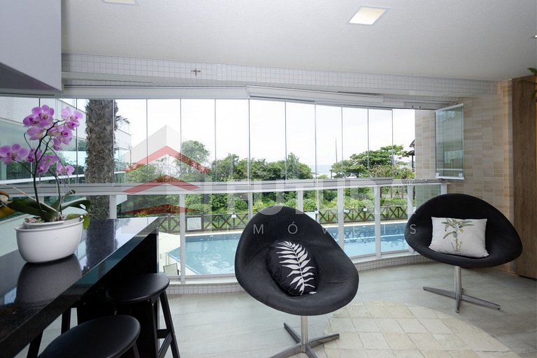 Lindo Apartamento 04 dormitórios Beira Mar em Bombas - Varan