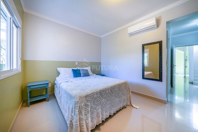 Triplex Beira Mar para 10 pessoas Praia de 4 Ilhas