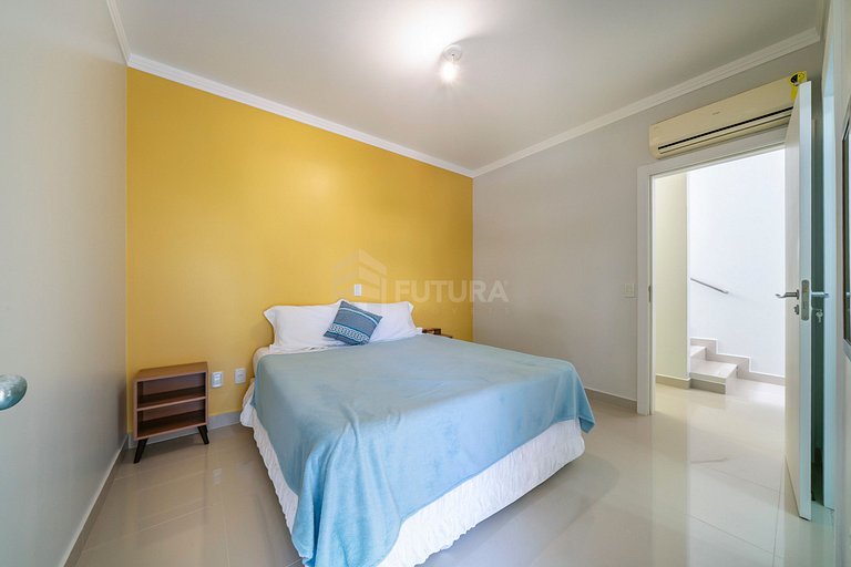 Triplex Beira Mar para 10 pessoas Praia de 4 Ilhas