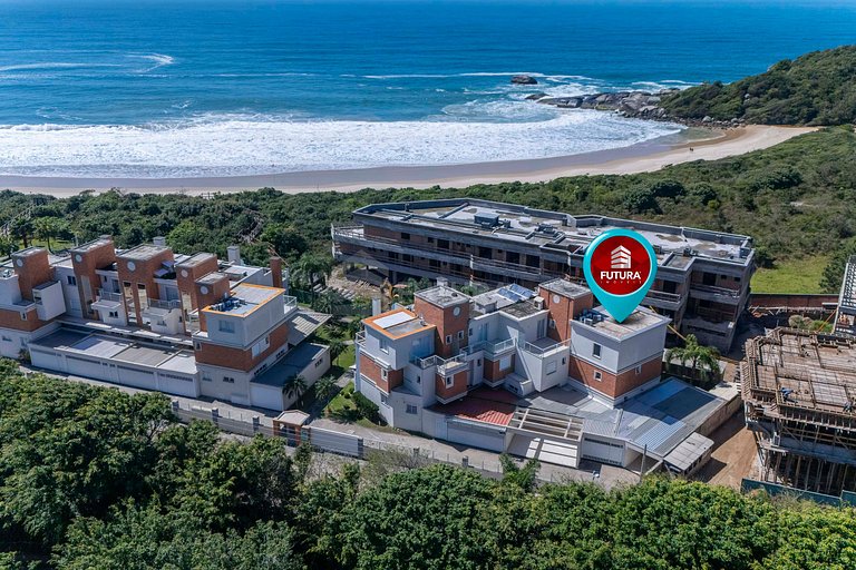 Lindo Triplex Beira Mar na Praia de 4 Ilhas