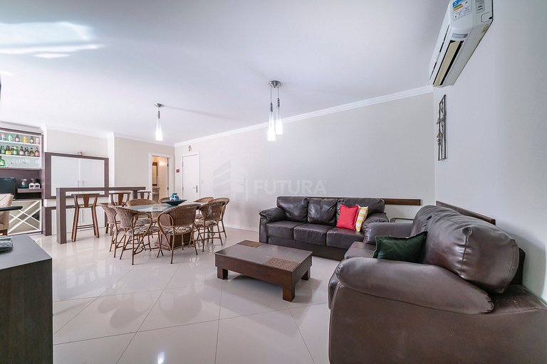 Apartamento Beira Mar com 03 Suítes em Bombas