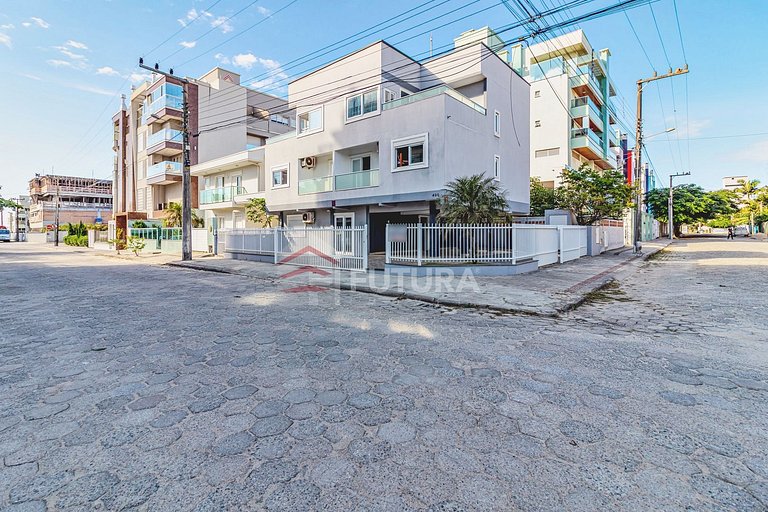 Apto 01 dormitório prox ao mar - LA233F