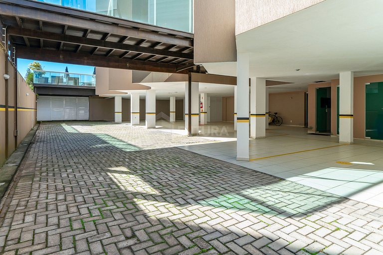 Apartamento Beira Mar com 03 Suítes em Bombas - Athenas