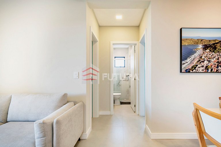 Apartamento com 02 dormitórios - LA063EF