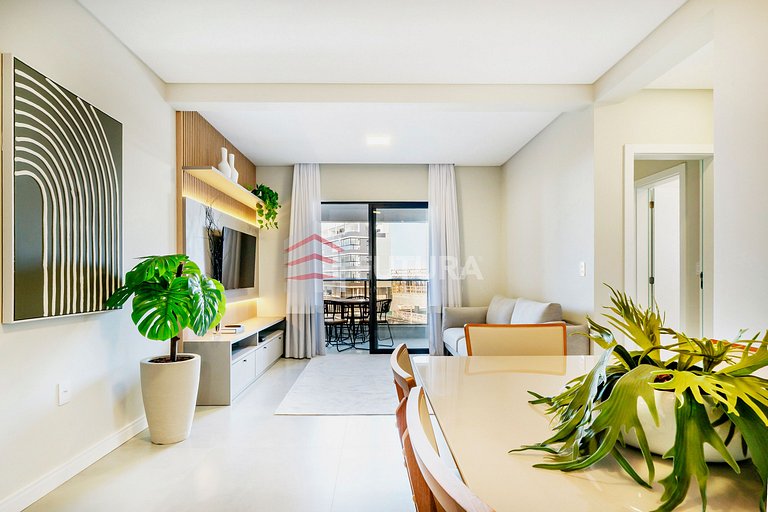 Apartamento com 02 dormitórios - LA063EF