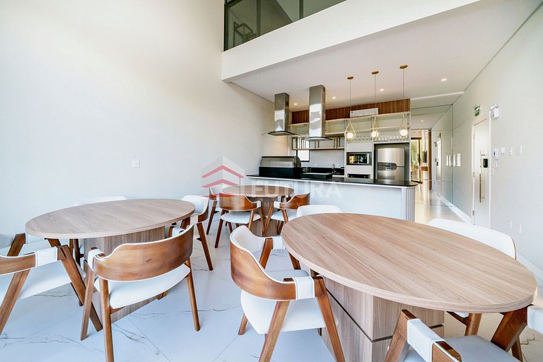 Apartamento com 02 dormitórios - LA063EF