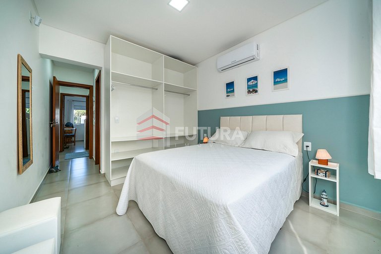 Apartamento com 02 Dormitórios Mariscal - LA065EF