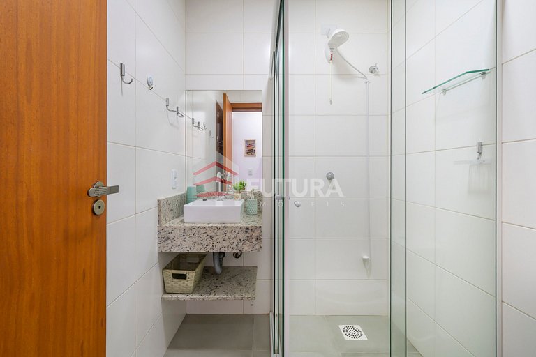 Apartamento com 02 Dormitórios Mariscal - LA065EF