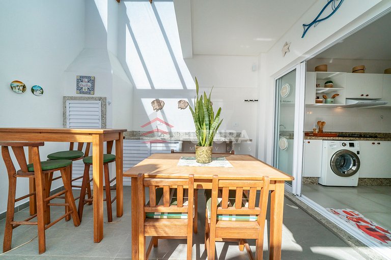 Apartamento com 02 Dormitórios Mariscal - LA065EF