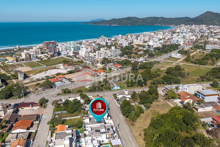 Apartamento com 02 Dormitórios Mariscal - LA065EF