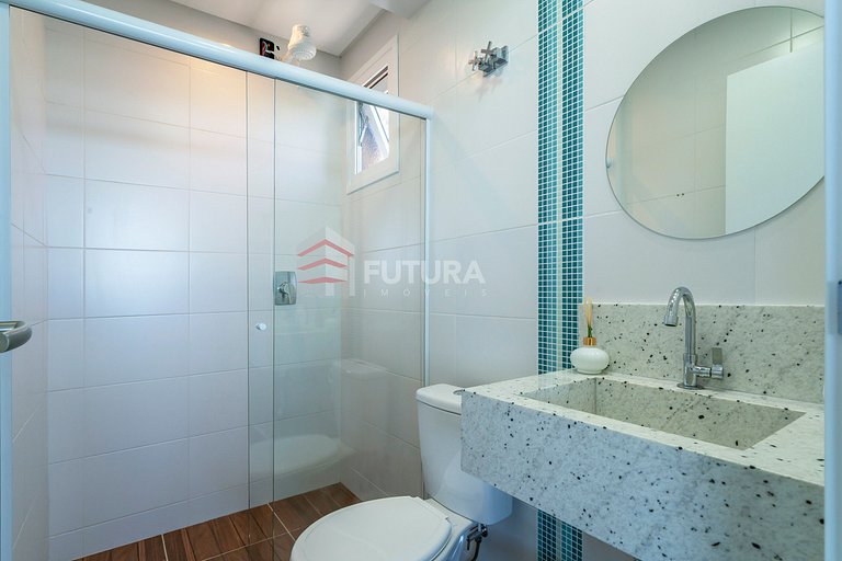 Casa Beira Mar 04 suítes Zimbros-LC153F