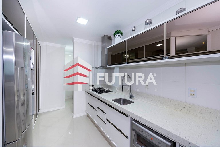 Apartamento com 3 suítes Beira Mar em Bombas SC