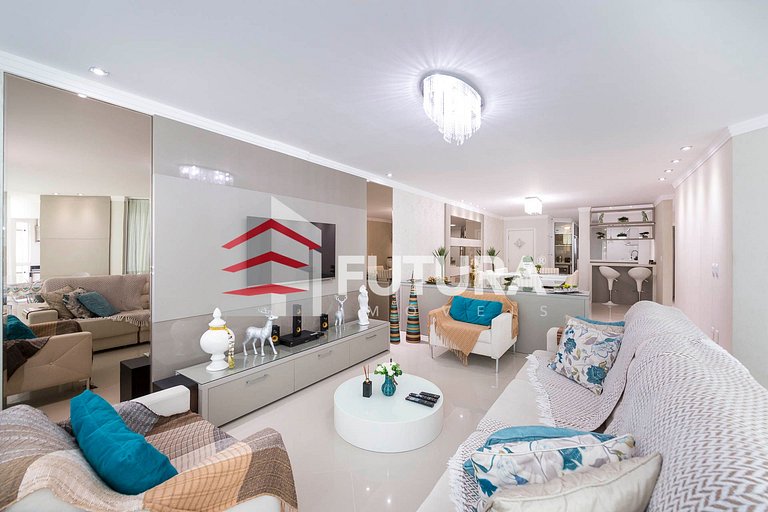 Apartamento com 3 suítes Beira Mar em Bombas SC