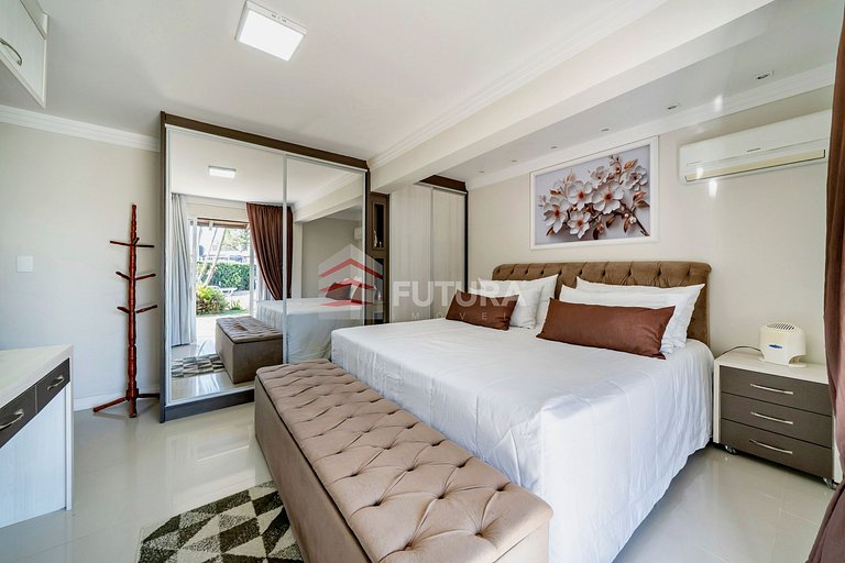 Casa com piscina no Mariscal/Morrinhos - LC002EF