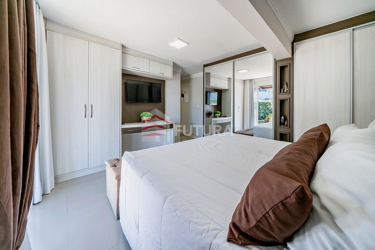 Casa com piscina no Mariscal/Morrinhos - LC002EF