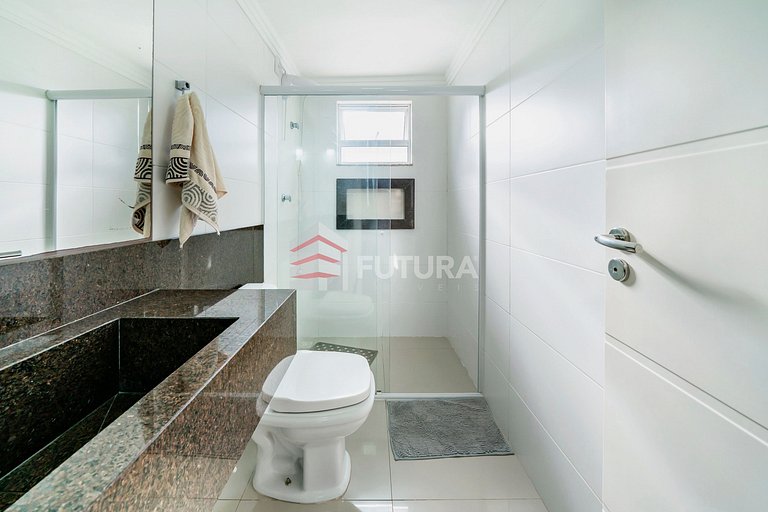 Casa com piscina no Mariscal/Morrinhos - LC002EF