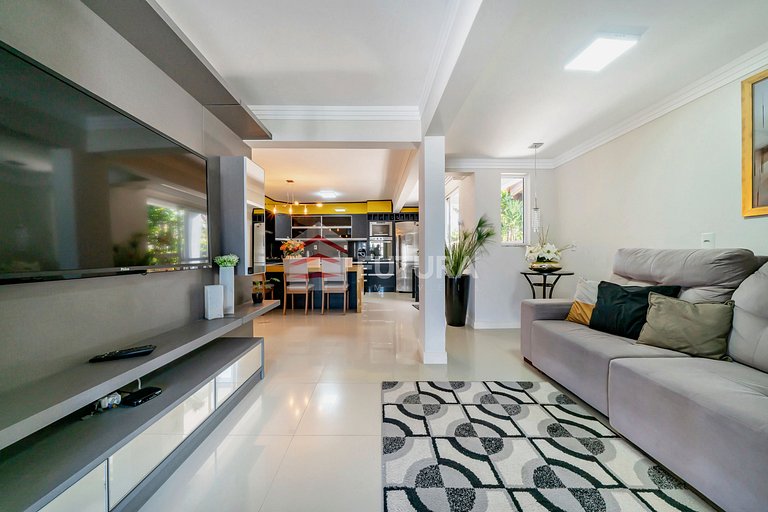 Casa com piscina no Mariscal/Morrinhos - LC002EF