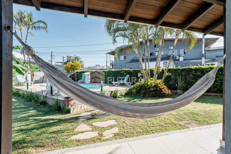 Casa com piscina no Mariscal/Morrinhos - LC002EF
