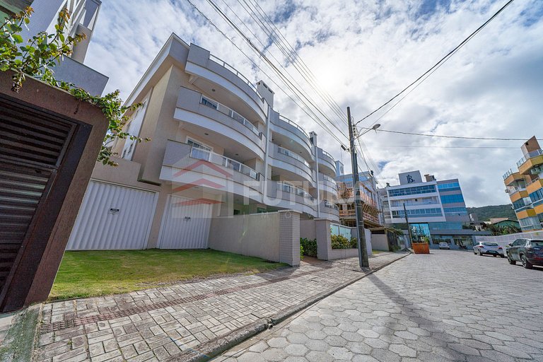 Apartamento 02 dormitórios em Mariscal - LA019EF