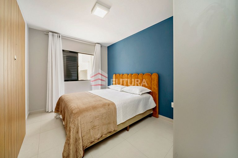 Apartamento com 03 dormitórios - LA050EF
