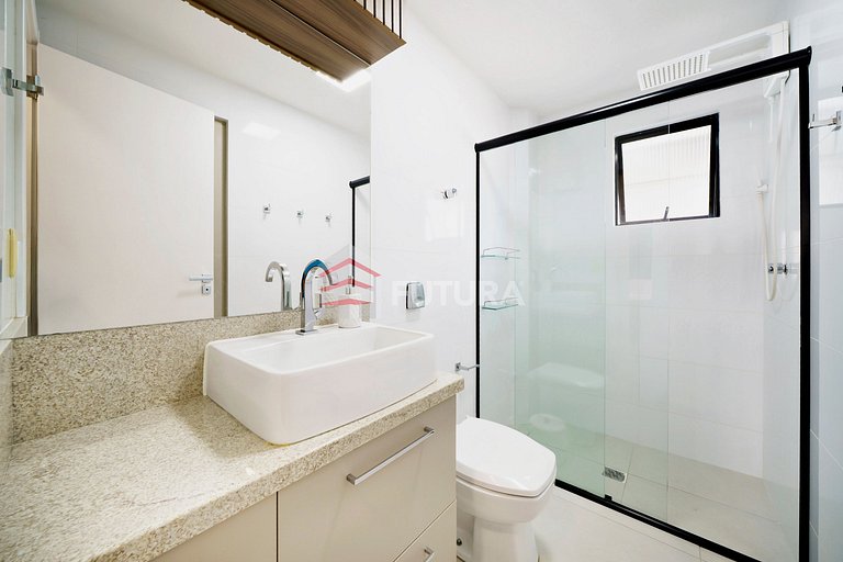 Apartamento com 03 dormitórios - LA050EF