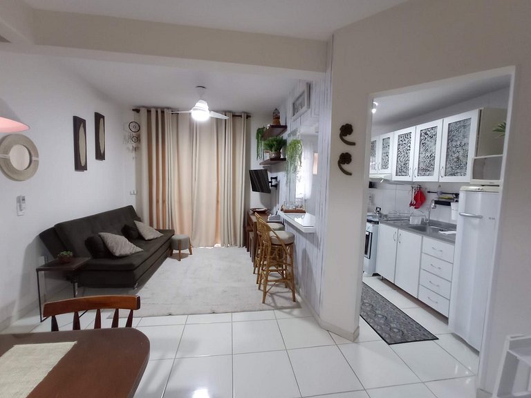 Apartamento para aluguel de temporada Bombas - SC - Ed. Icar
