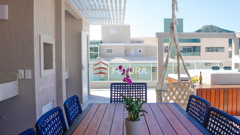 Cobertura duplex 02 dormitórios em Canto Grande;