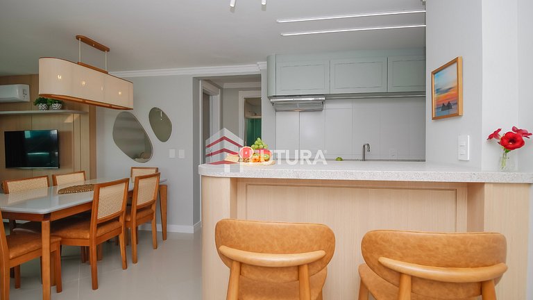 Cobertura duplex 02 dormitórios em Canto Grande;