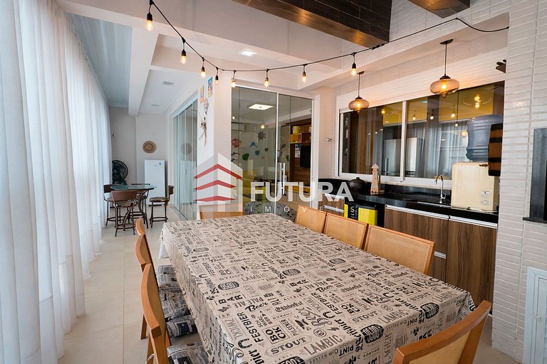 Cobertura Vista mar no Centro de Bombinhas