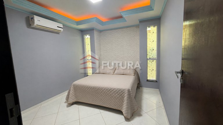 Casa com piscina 4 dormitórios - LC003EF
