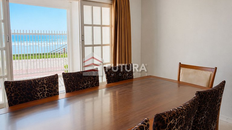 Aluguel de Temporada em Bombas / Bombinhas – Casa Beira-Mar