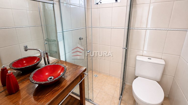 Aluguel de Temporada em Bombinhas – Cobertura Duplex com 2 q