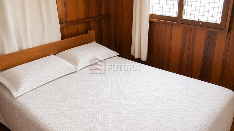 Aluguel de Temporada em Bombinhas – Casa com 4 quartos LC114
