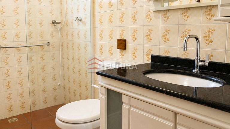 Aluguel de Temporada em Bombinhas – Casa com 4 quartos LC114