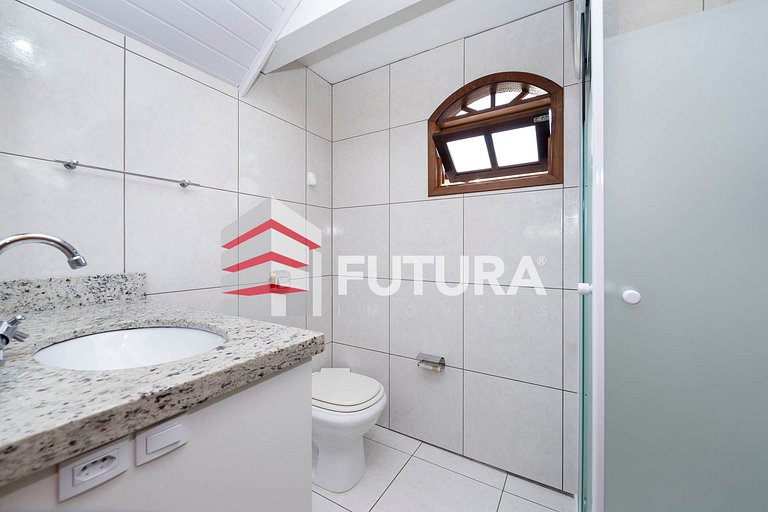 Casa para aluguel de temporada  em Bombas/Bombinhas - SC
